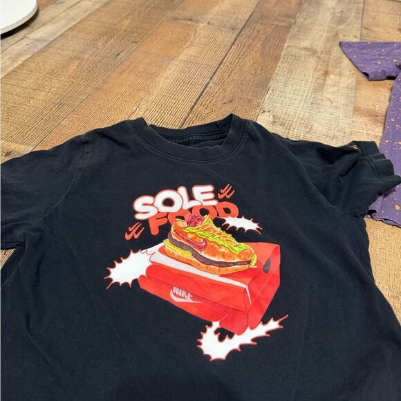 Nike Sportswear Boys' Sole Food / splatter T Shirt, Crewneck, Cotton bundle - Picture 8 of 12